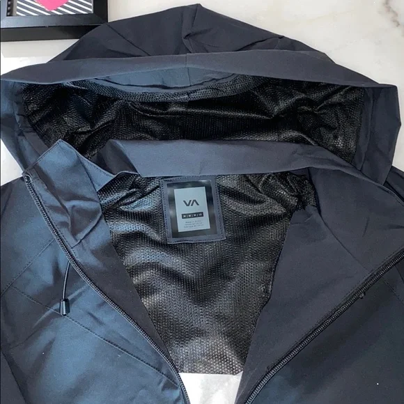 🔥RVCA VA WINDBREAKER JACKET NWT - Picture 8 of 10